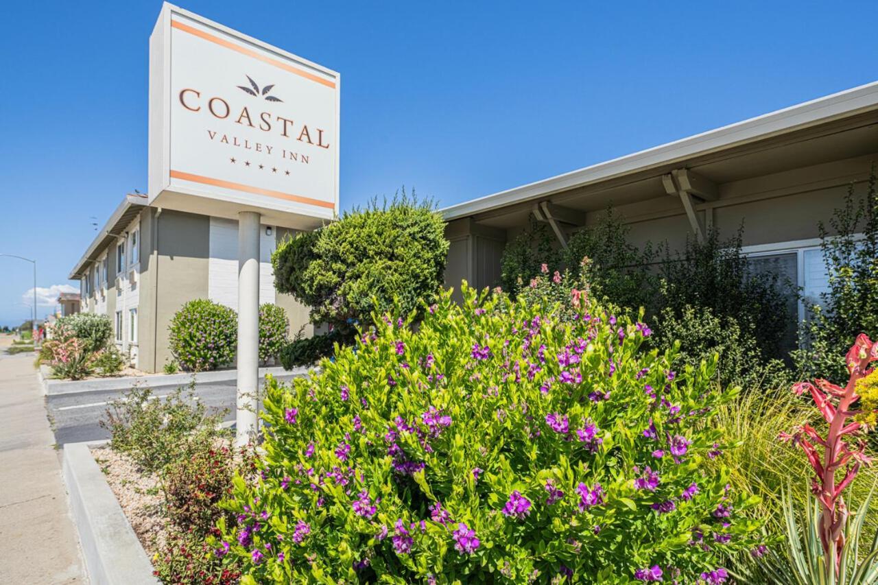كاستروفيل Coastal Valley Inn المظهر الخارجي الصورة